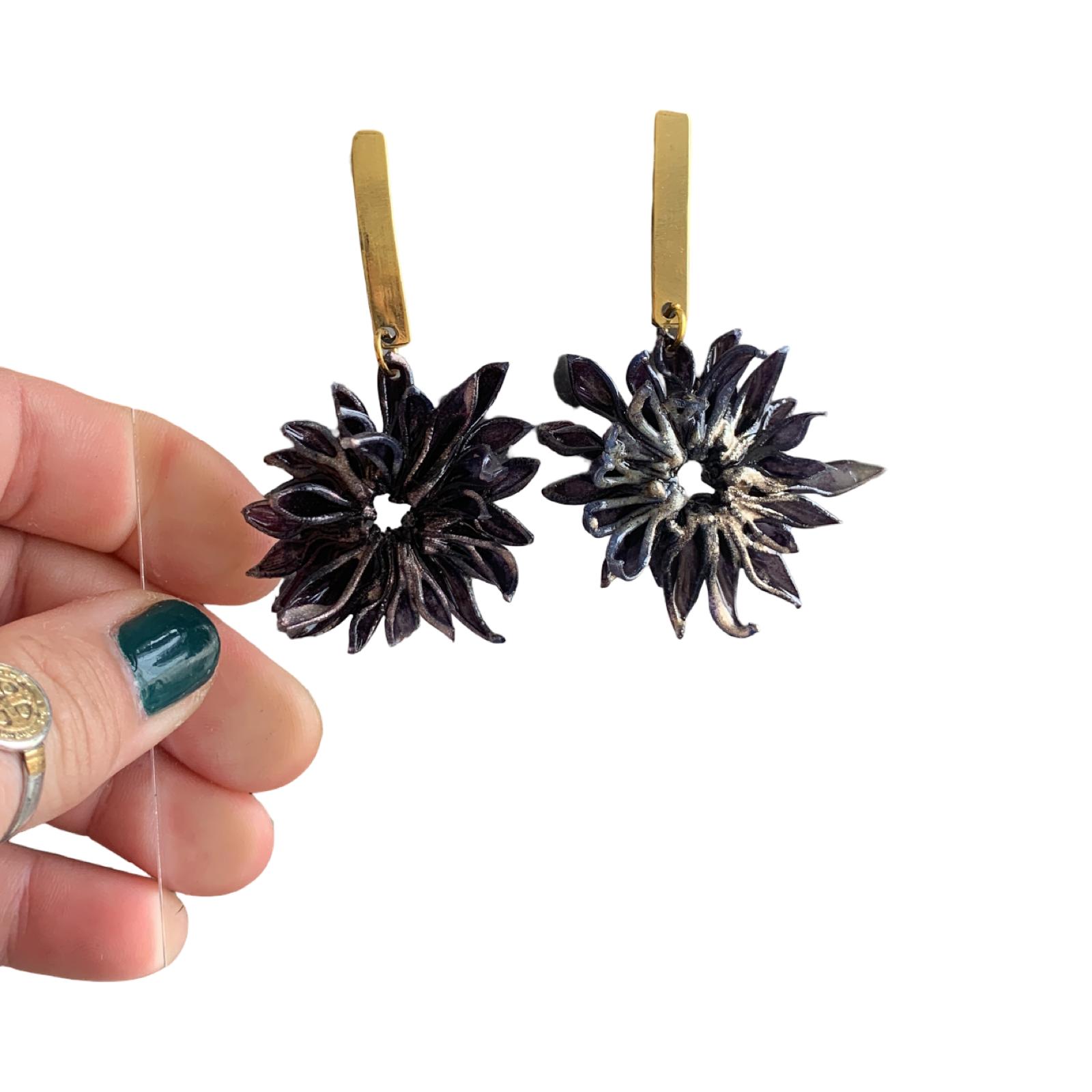 DAHLIA SHORT STICK NEGRA