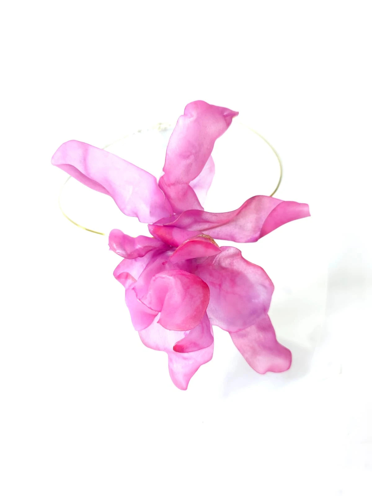 GARGANTILLA FLOR FUCSIA