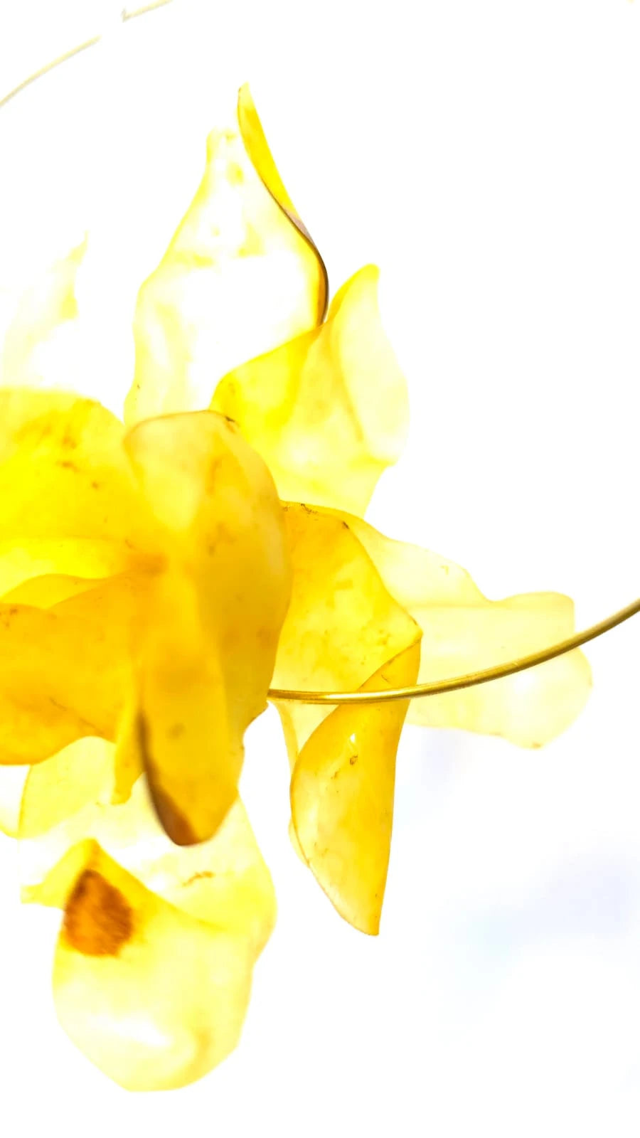 GARGANTILLA FLOR AMARILLA