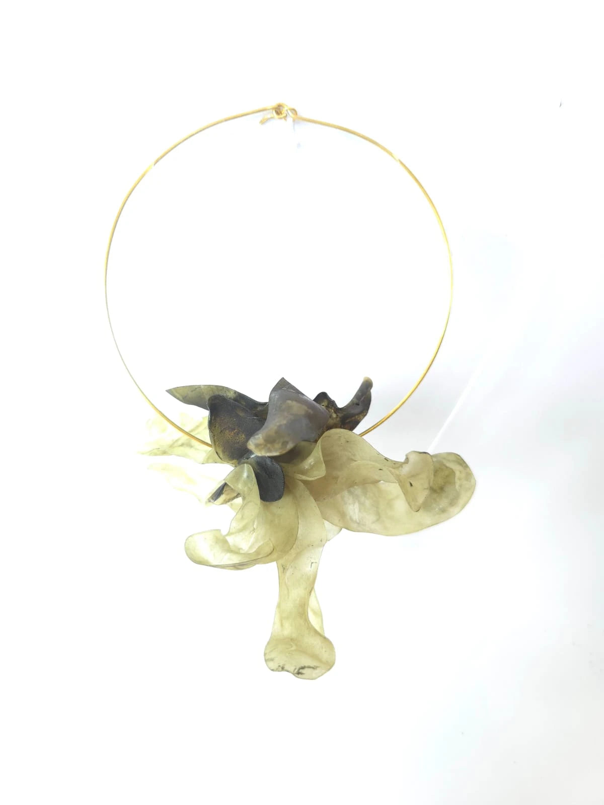 GARGANTILLA FLOR OLIVE