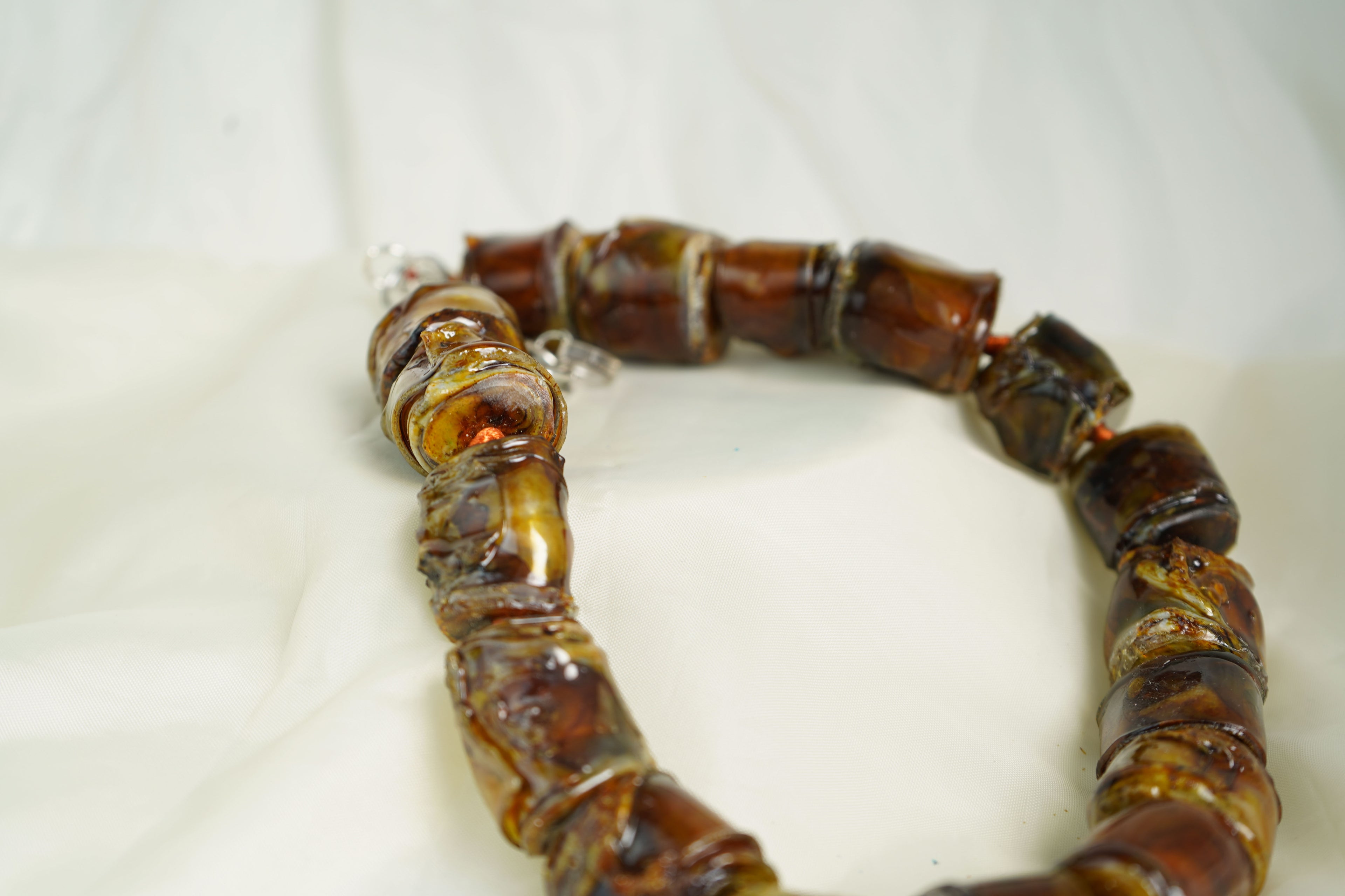 COLLAR ORUGA PERLONES