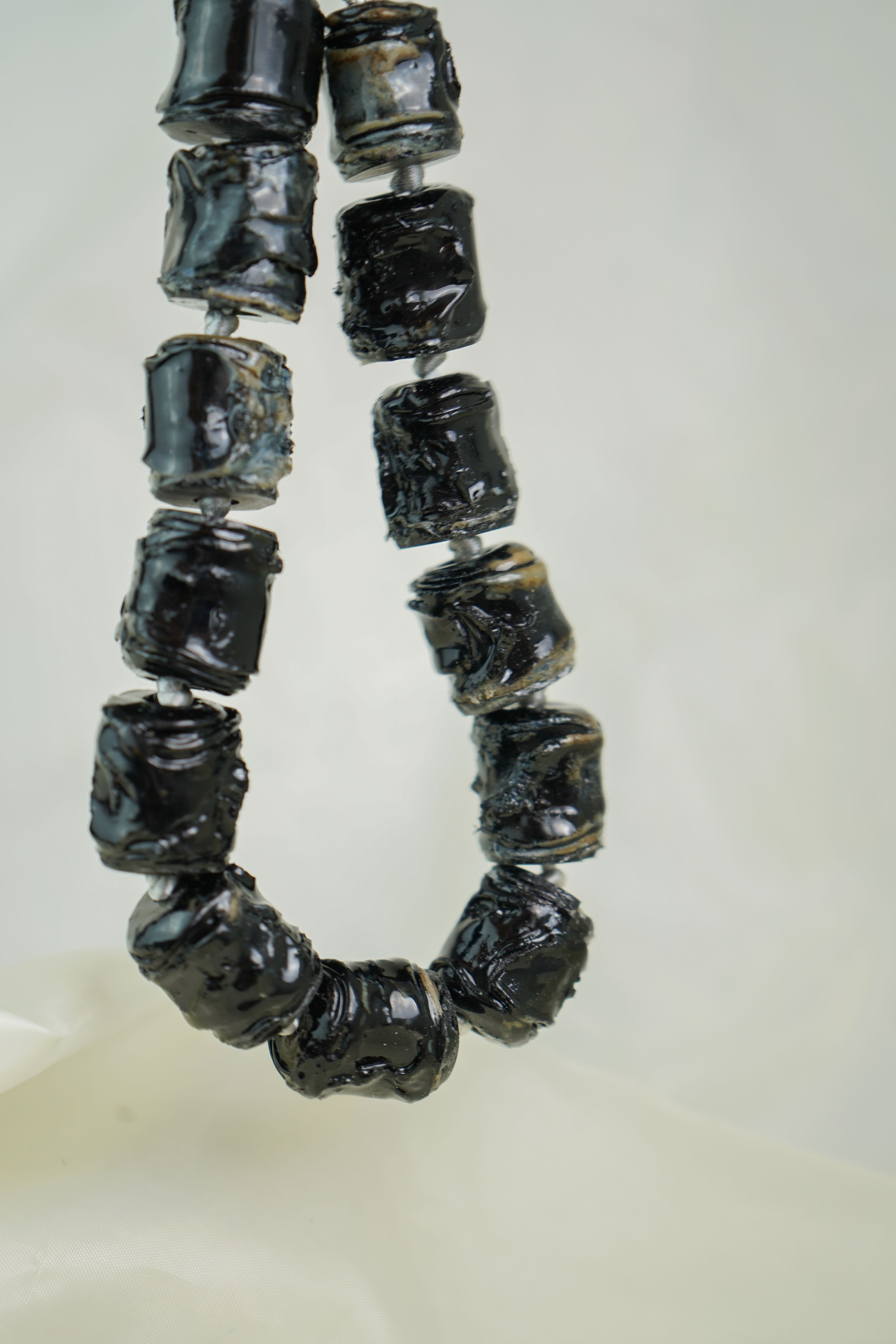 COLLAR ORUGA PERLONES