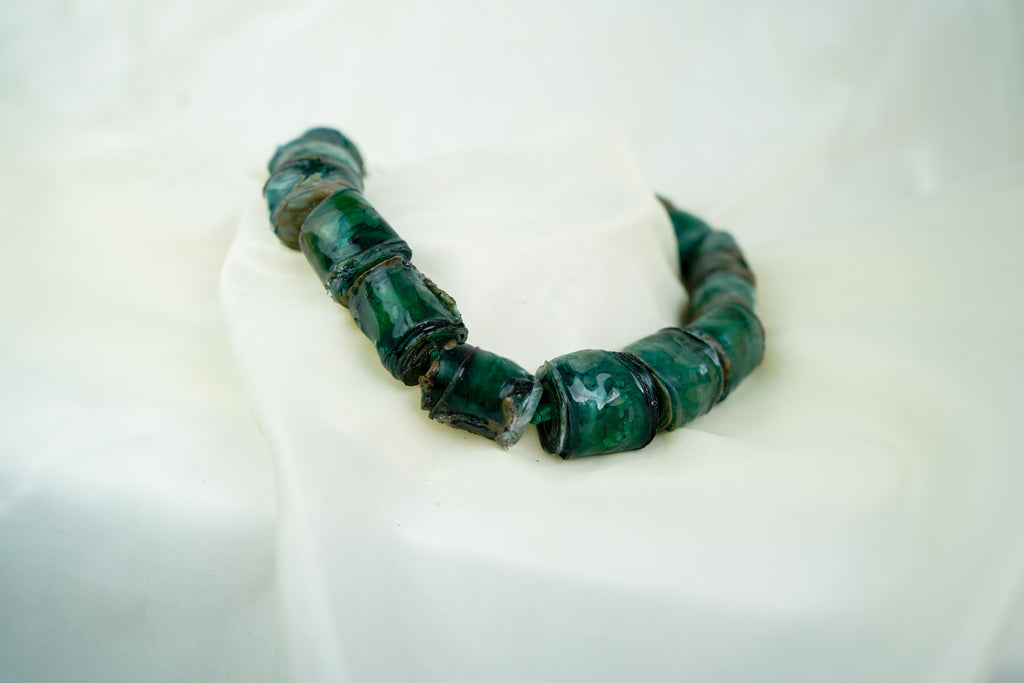 COLLAR ORUGA PERLONES