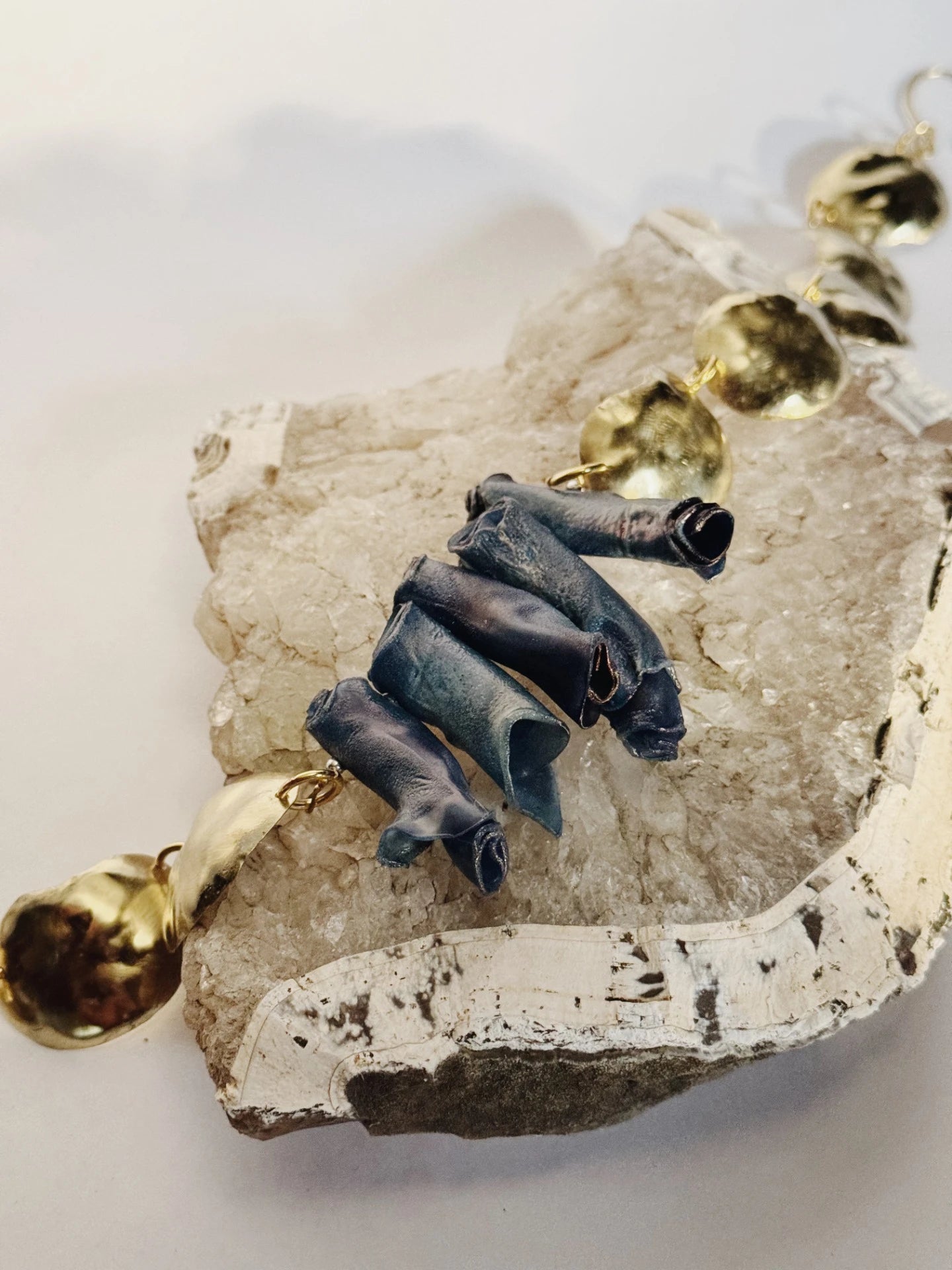 GARGANTILLA ZOA AZUL