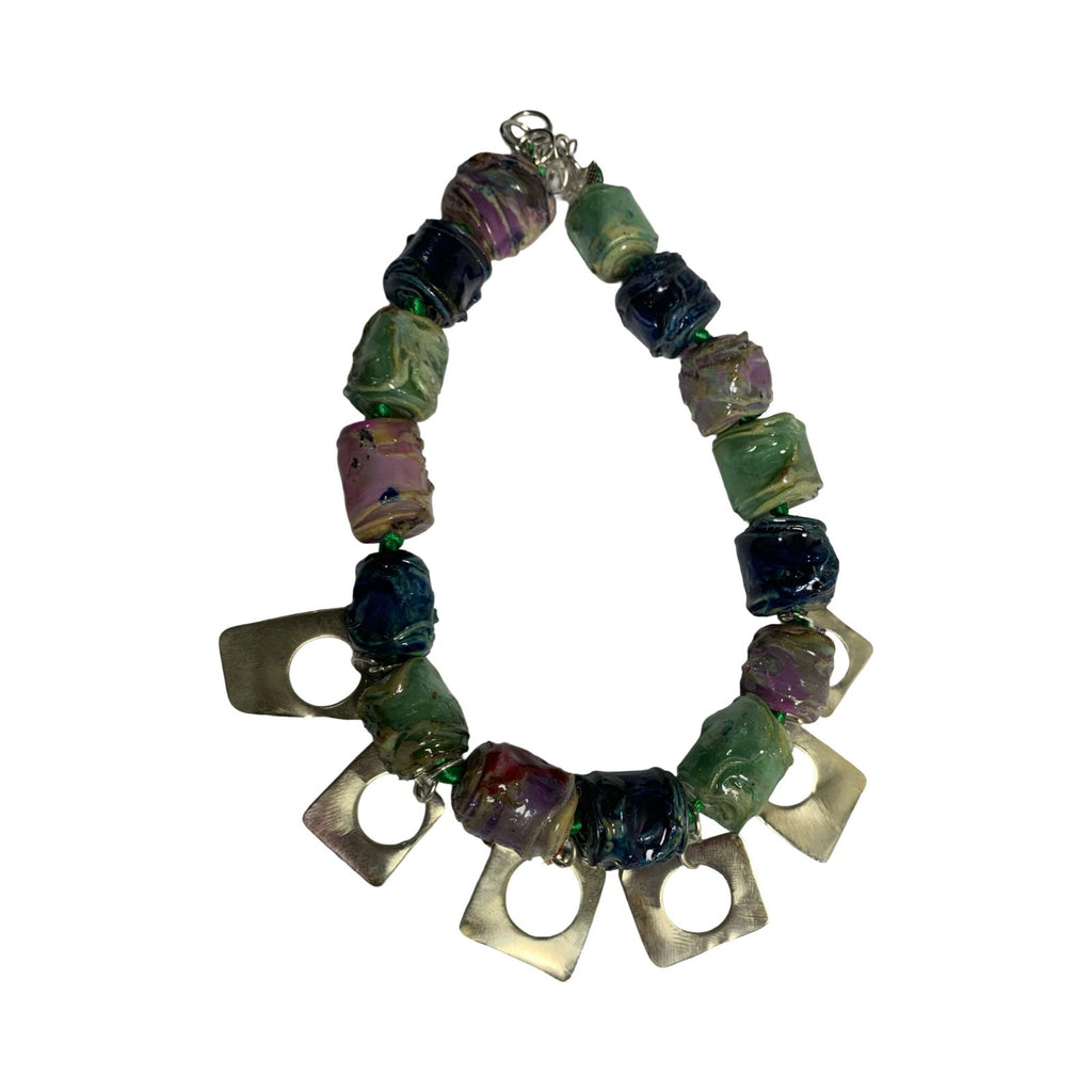 COLLAR ORUGA VERANO LAVANDA
